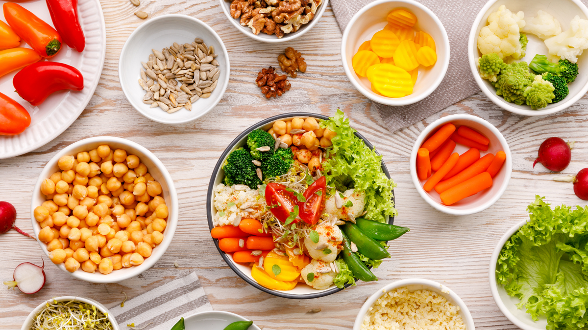 Menopause Weight Gain and Nutrition: What to Eat for Steadier Energy